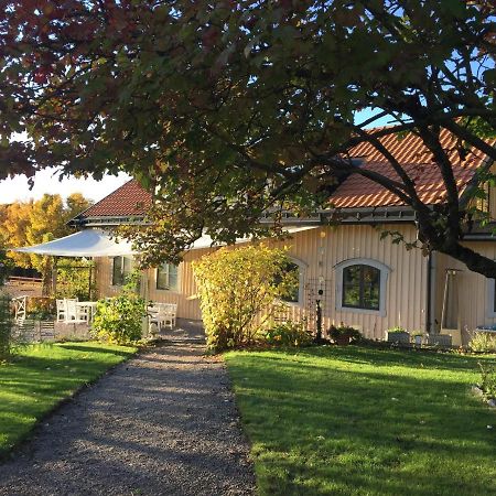 Runnvikens Pensionat Tystberga Extérieur photo