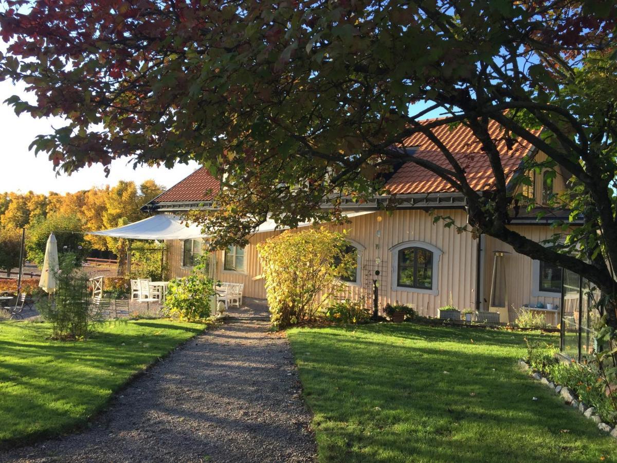 Runnvikens Pensionat Tystberga Extérieur photo